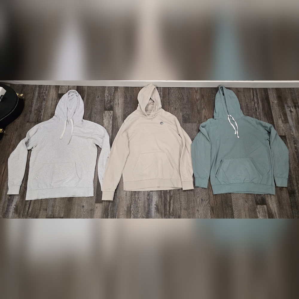 5 Mens Hoodys 1 Large 4 Medium